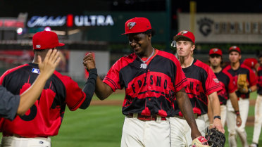 Grizzlies Turn Around Slow Start, Cruise to 12-3 Win