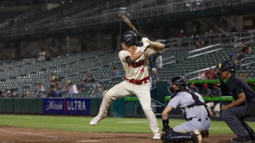 Hopfe Keys Two Big Rallies in Grizzlies 9-4 Win
