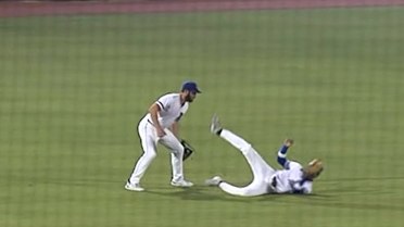 Chandler Simpson's sliding grab