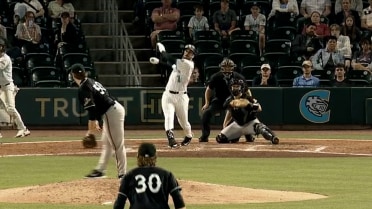 Tauchman slugs a three-run homer