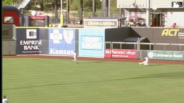 Kala'i Rosario's sliding catch