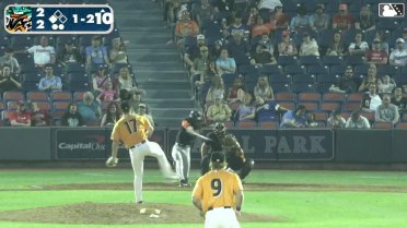 Enrique Bradfield's go-ahead home run
