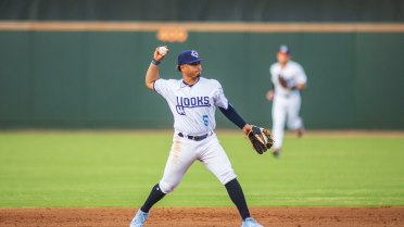 Hooks Take Opening Night!