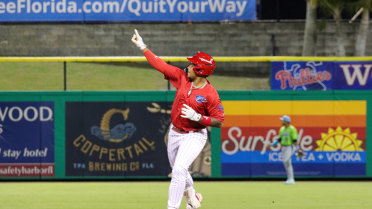 Tait’s Go-Ahead Homer Powers Threshers to Victory