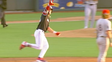 Culpepper and Jenkins swat back-to-back roundtrippers