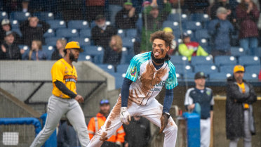 Hops Clinch Opening Series Win Over Eugene on Walk-off Wild Pitch