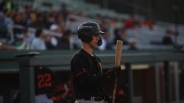 Five-run 10th lifts Baysox to fifth straight victory