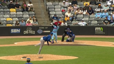Cameron strikes out Rodriguez for his seventh K