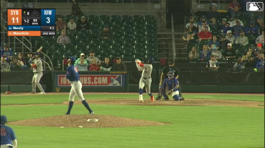 Ronny Mauricio slugs his third homer of the year
