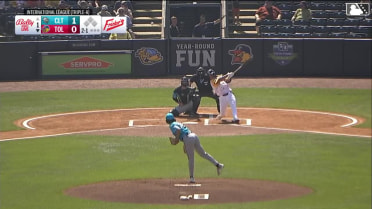 Hao-Yu Lee's solo home run