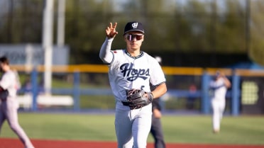 Crisantes' Two-Homer Game Powers Hops to Win