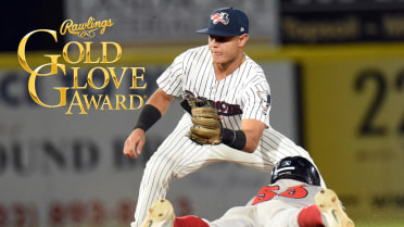 Jesus Bastidas Named A 2022 Rawlings Gold Glove Award Winner