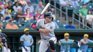 Columbus Clingstones Era Begins with Opening Night Loss at Montgomery