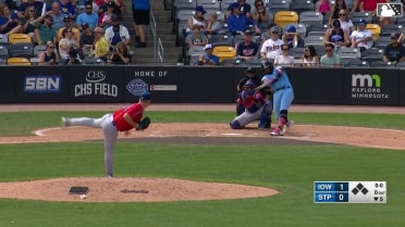 Gabriel Gonzalez's solo home run