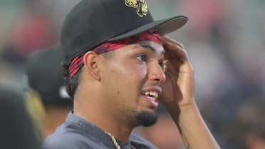 Calaz, Mena Power Grizzlies in Series Opener