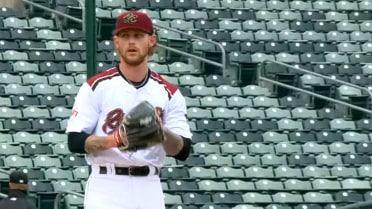 Carson Whisenhunt collects nine K's in 4 2/3 innings