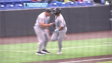 Seaver King's solo homer