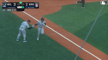 Nats No. 4 prospect Seaver King hits a two-run homer