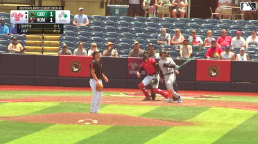 Konnor Griffin crushes a two-run homer