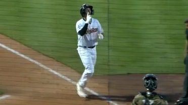 Ethan Workinger's three-home run game