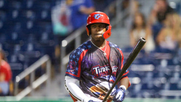 Threshers Start Series with Seventh Straight Loss