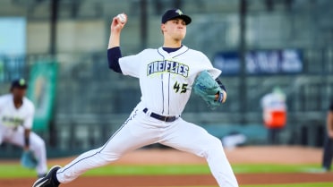 Wolters Twirls Strong Start in 3-2 LossÂ