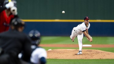 Henderson Fans Eight as Sounds Get Back in Win Column