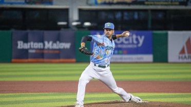 Stafura’s Homer, Sando’s Strikeouts, Beat Rain, Tarpons