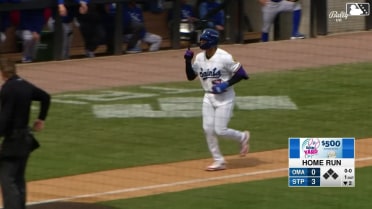 Diego Cartaya swats a homer