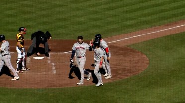 Roman Anthony powers two home runs