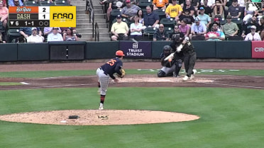 White Sox prospect Braden Montgomery rips a triple