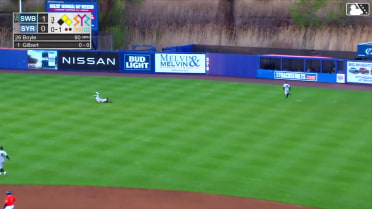 Ismael Munguia's diving catch