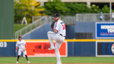 Four Run Eighth Lifts Sounds Over Tides