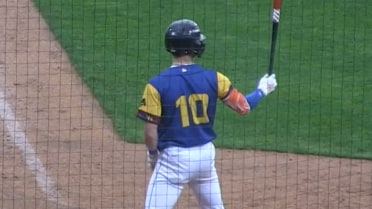 Carson Benge's three-hit, three-RBI game
