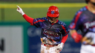 Villavicencio’s Grand Slam Not Enough as Threshers Drop Eighth Straight