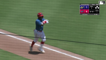 Aroon Escobar's solo home run