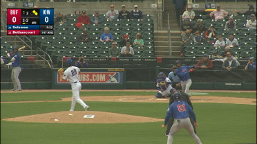 Bethancourt GOES YARD TO CF