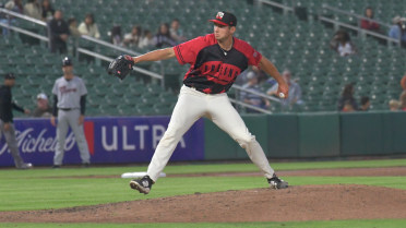 Early Homers Pin Grizzlies in 9-4 Loss to Storm