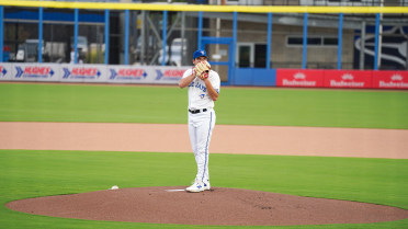 Yesavage, Stanifer Strike Out 19 as Jays Win Sixth Straight