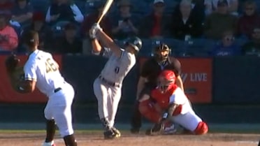 Rolddy Munoz picks up a clutch strikeout