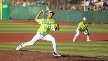 Duno Drives in Three, Martinez Goes Six in 11-3 Rout