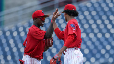 Four-Run First Inning Seals Threshers’ Fifth-Straight Win
