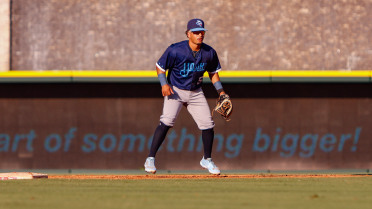 Squires' Four-Hit Day Powers Naturals