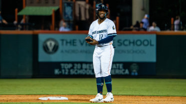 Matthews Extends Season-Best Hitting Streak In Space Cowboys Defeat