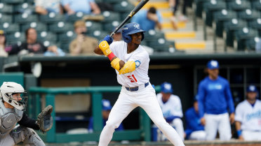 Comets Close Out Win with Seven Unanswered Runs Thursday