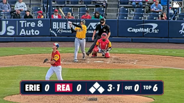 Thayron Liranzo's solo home run