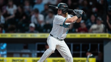 Sounds Outlast the Knights 10-4