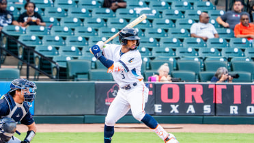 Sugar Land Smokes Three Homers And Allows Only One Run In Convincing Win