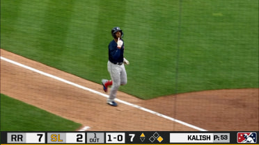 Elier Hernandez crushes two monster home runs