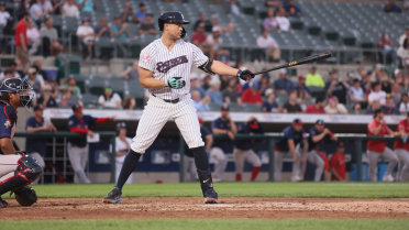 Stanton racks up three RBIs in first rehab game